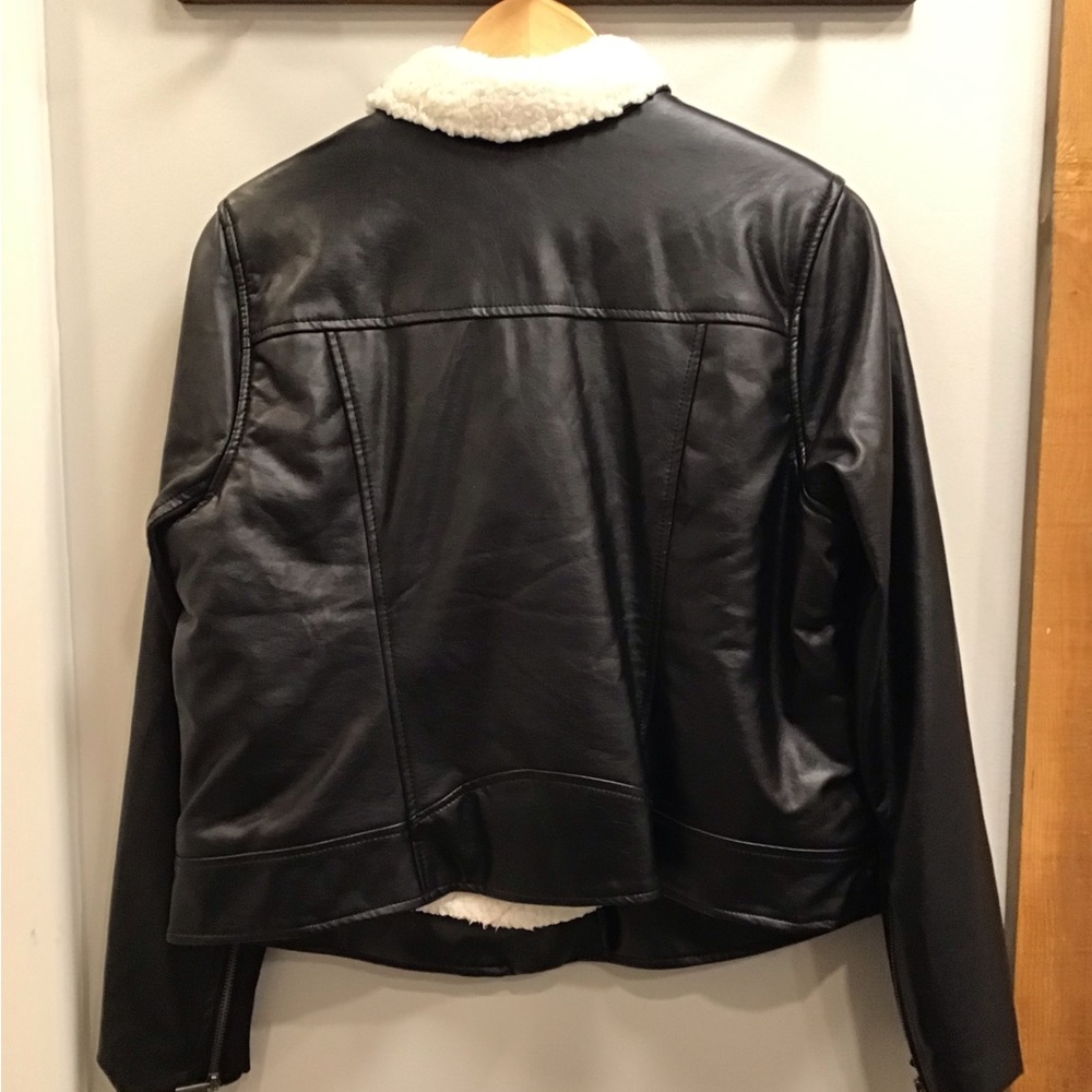Torrid Womens Faux Leather Moto Jacket Size 10 Asymmetrical Zip Up Sherpa Bomber - Picture 10 of 15